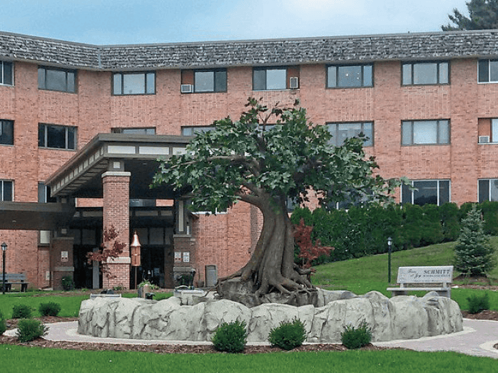 Schmitt Woodland Hills Senior Living Community Assisted Living, Nursing Home, Independent